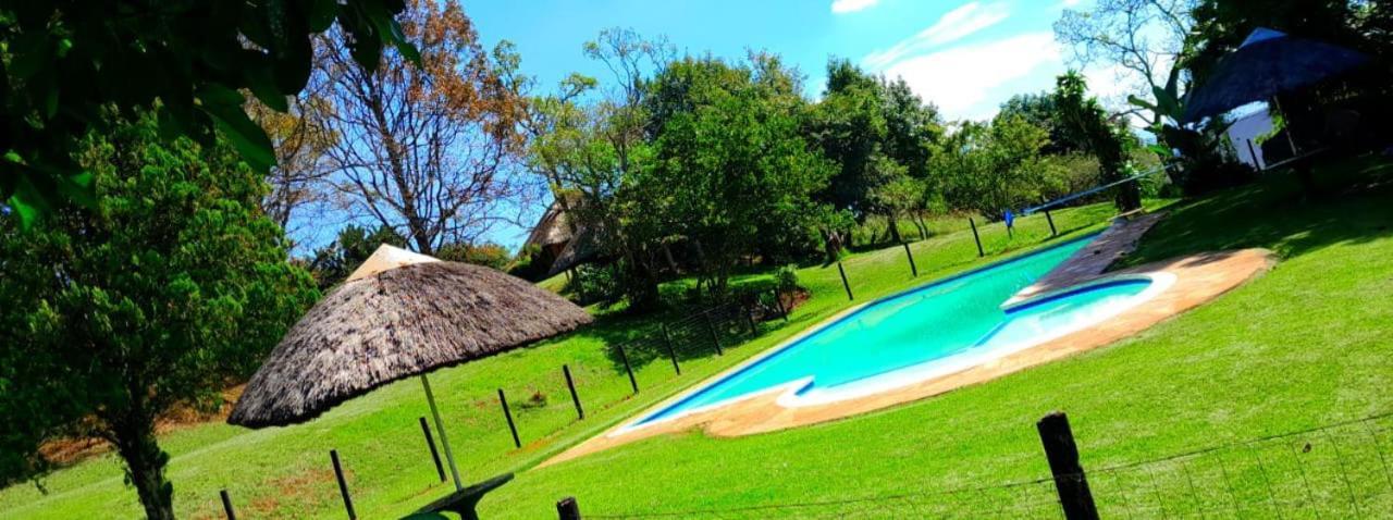 Phezulu Safari Park Villa Botha's Hill Bagian luar foto