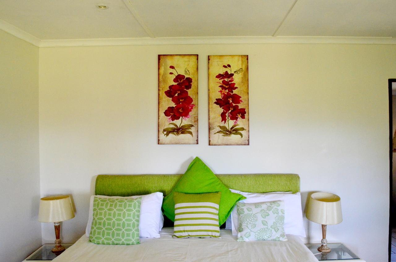 Phezulu Safari Park Villa Botha's Hill Bagian luar foto